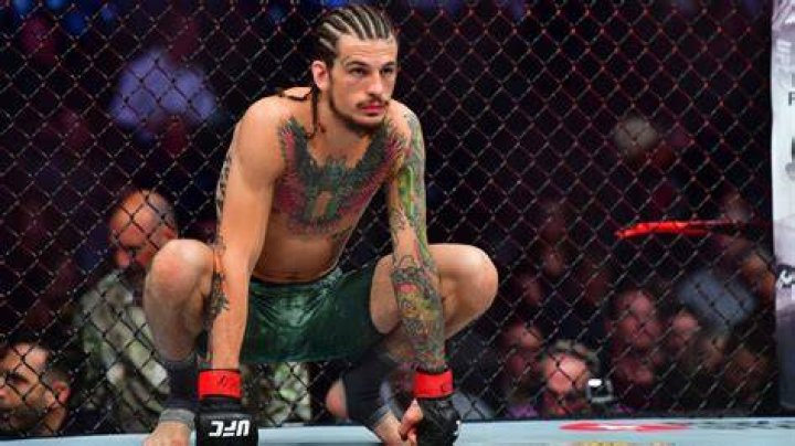 1M Worth UFC Superstar Sean O’Malley Presents Wife With 5K Cash