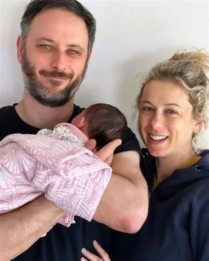 5 Facts About Noah Galuten Meet Comedian Iliza Shlesinger's Husband
