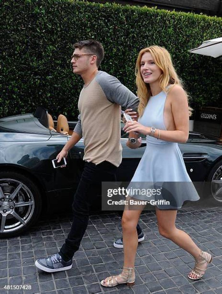 Bella Thorne Seen with her fianc&eacute; Benjamin Mascolo on a romantic date