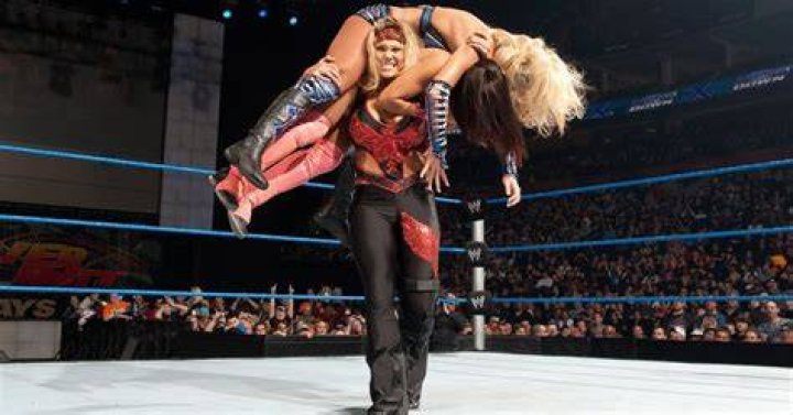 Beth Phoenix Reflects On How Her 'Glamazon' Character Made An Impact