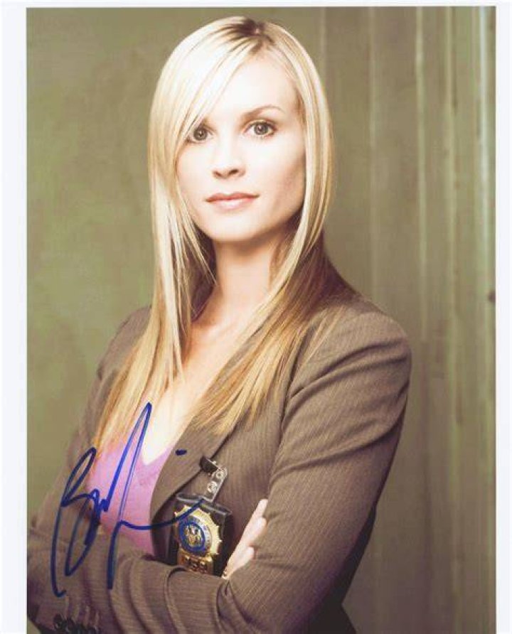Bonnie Somerville Biography Facts, Childhood, Family Life & Achievements