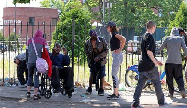 Boston&rsquo;s Mass. and Cass Crowds, Tents and Drugs Return NBC Boston