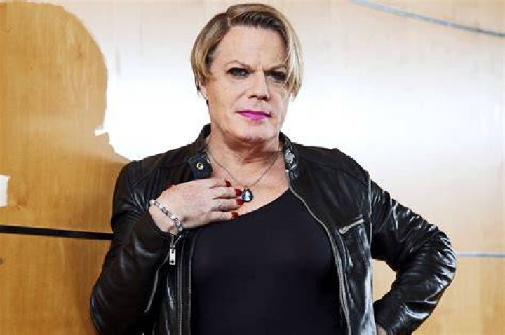Eddie Izzard announces she/her pronouns Jammu Kashmir Latest News