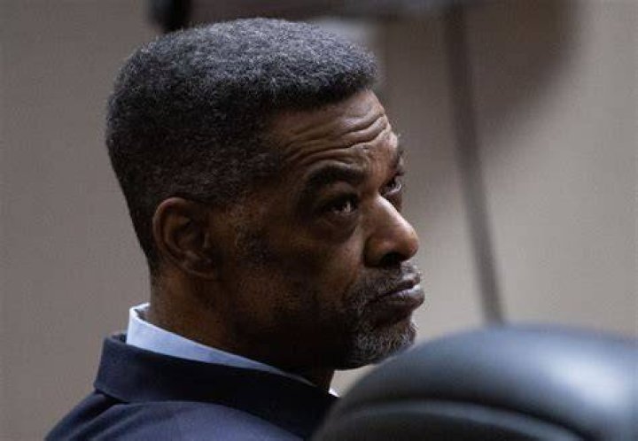 Eric Mays sues Flint City Council claiming he was wrongfully removed as