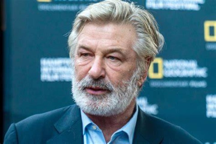 Exclusive Alec Baldwin slams complaint about spending at Carol M