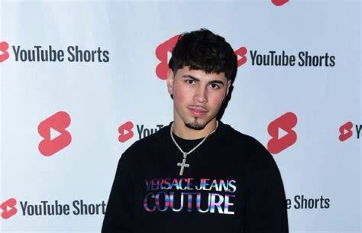 Galvancillo Leaked Videos With Girlfriend