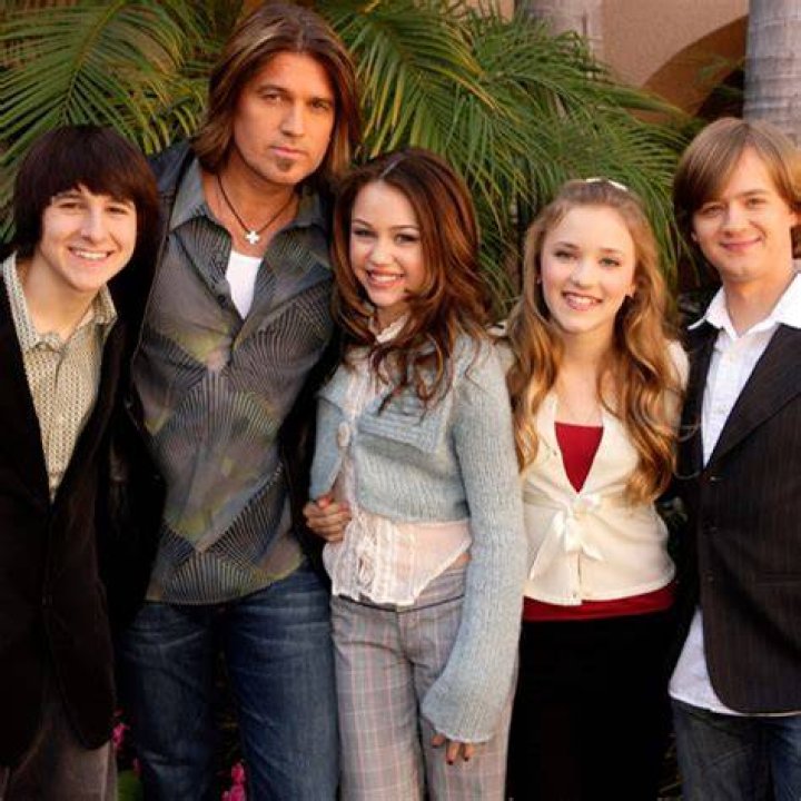 hannah montana cast net worth