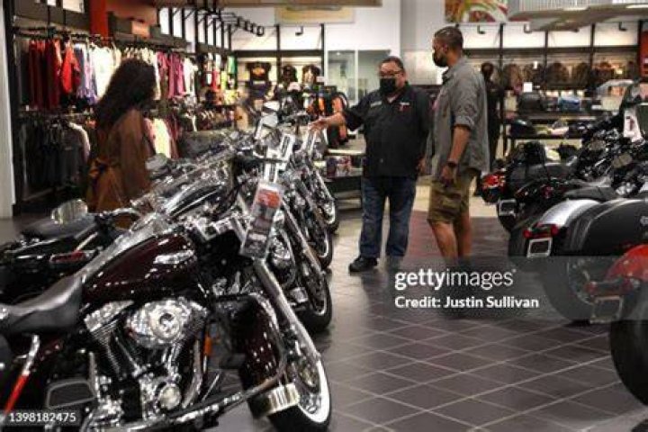 Harley West Sales Associate Bath & Body Works and White Barn LinkedIn