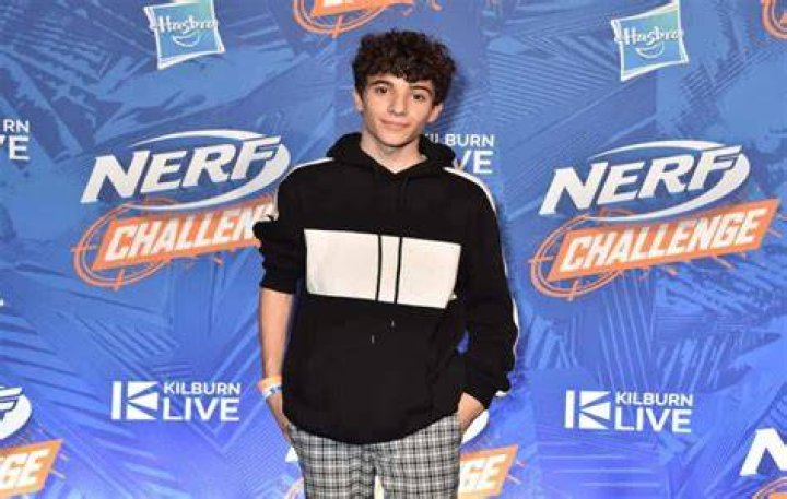 How old is Nick Bencivengo? Age, biography, height, net worth