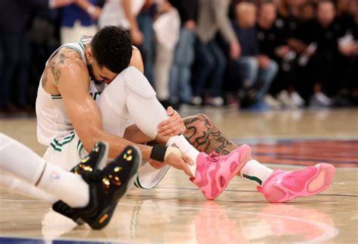 Jayson Tatum Injury Update Celtics Star&rsquo;s Eye Is &lsquo;Red&rsquo; and &lsquo;Swollen