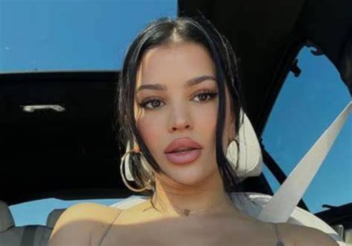 JUJU (sincerelyjuju) &bull; Instagram photos and videos Girls with