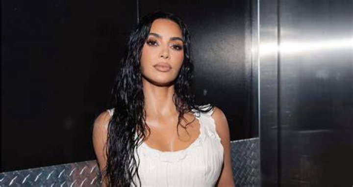 Kim Kardashian Is Clearly Ready to Leave 2022 Behind in Cheeky Bikini