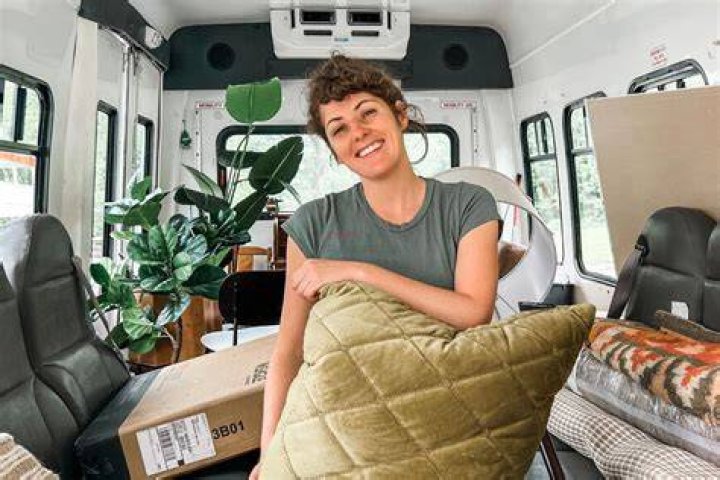 Lindsey Kurowski Family Life With Parents and Siblings