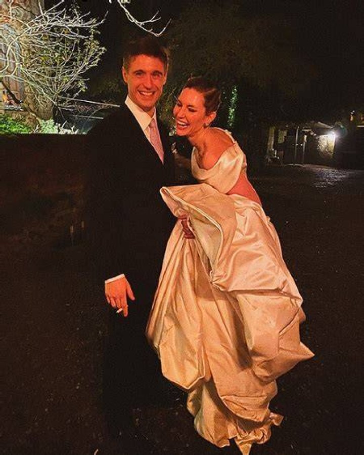 Max Irons is Married to Wife Sophie Pera. Kids.