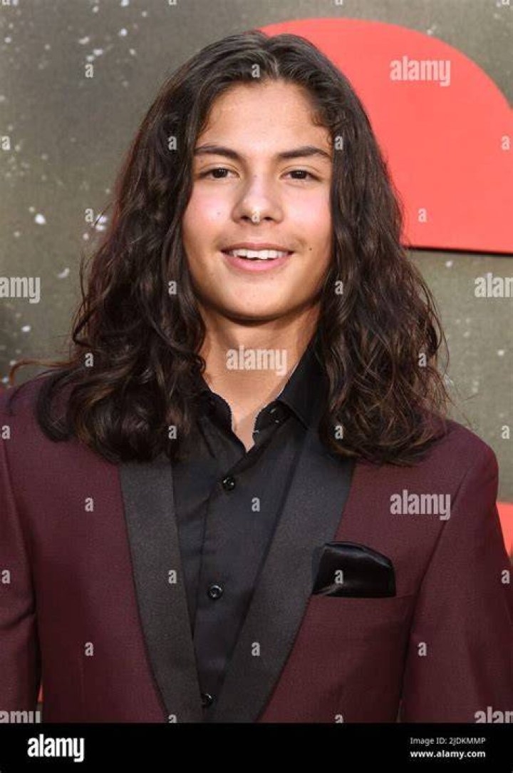 Miguel Cazarez Mora (Movie Actor) Age, Birthday, Bio, Facts, Family
