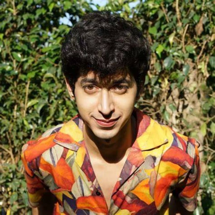 Mihir Ahuja wiki, age, movies, tv shows, parents, siblings, family