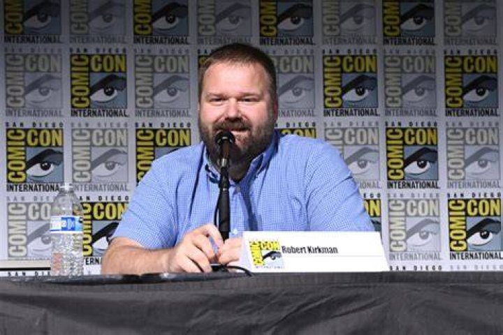 NYCC Robert Kirkman habla de The Walking Dead y Invincible ModoGeeks