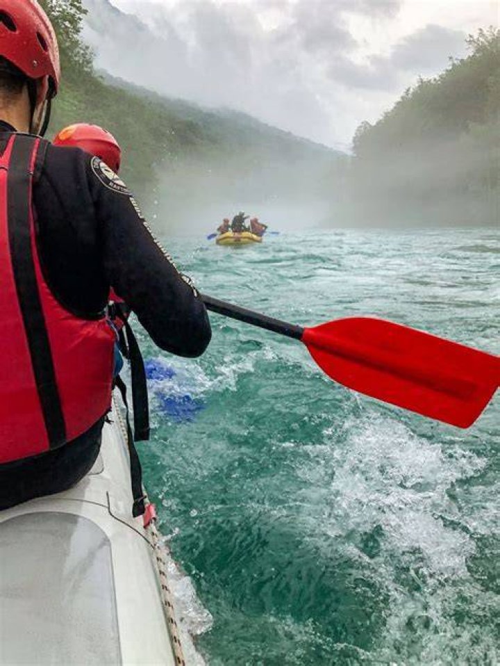 Pin on Rafting in 2020 Summer toe nails, French tip acrylic nails