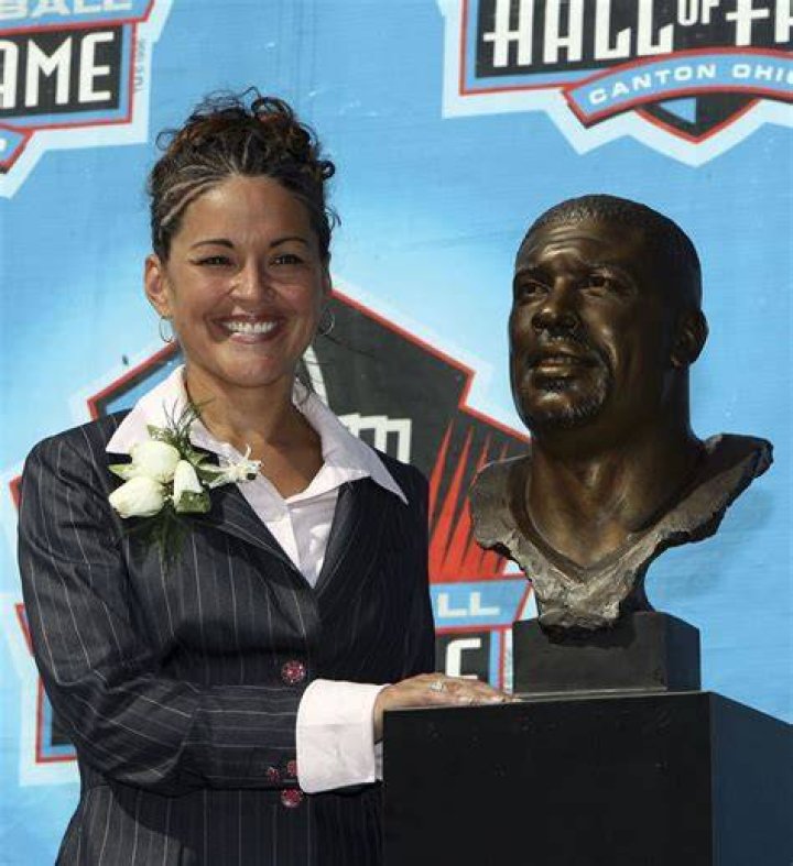Reggie White Wife Love, Loss, & His Legacy
