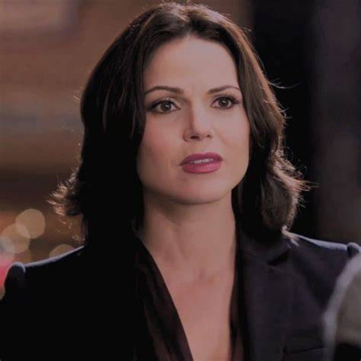 Regina mills Regina mills, Regina ouat, Once upon a time