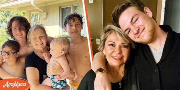 Roseanne Barr has 5 kids IRL — and the youngest livetweeted the