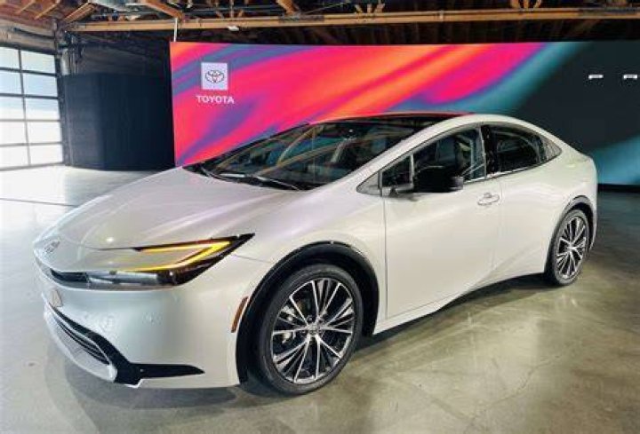 This Company Makes Toyota Prius Lift Kits and People Are Actually