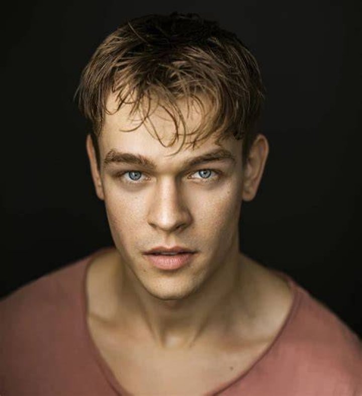 Thomas Elms Motherland Fort Salem Wiki Fandom