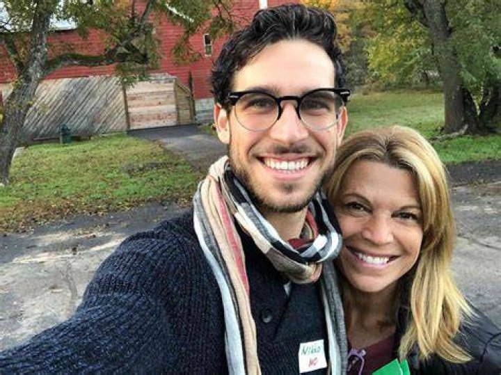 Unraveling The Story Of Vanna White's Son