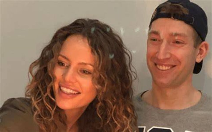 Unveiling Robbie Hummel's Wife And Their Inspiring Partnership